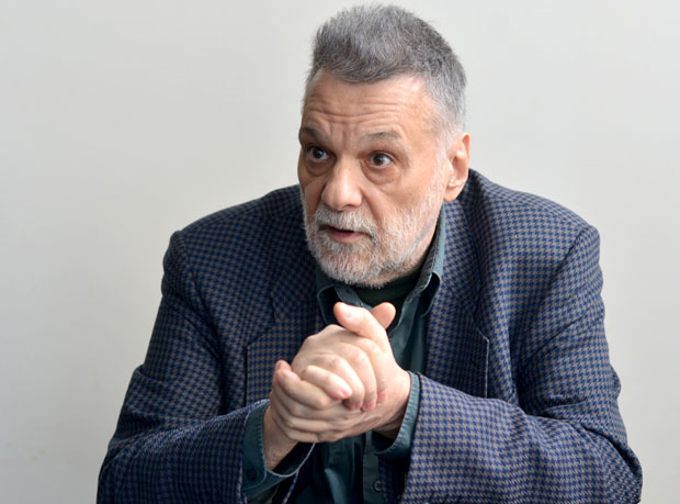 Српски брест уништава опака холандска болест!